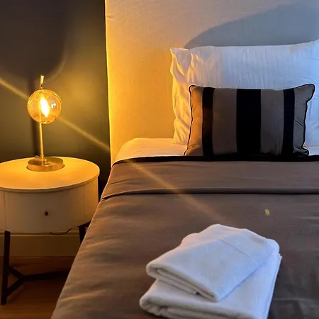 Tiny Tranquil Abode Апартаменты Стамбул